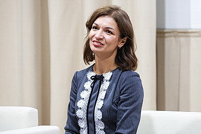 \"Женская энергия для большого дела\". Молодежный женский форум проходит в Минске