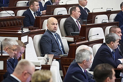 Правительство Беларуси работает над модернизацией системы пособий по уходу за ребенком