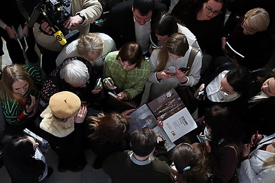 В Минске открылась выставка \"Есенин. Бесконечная легенда\"