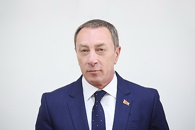 Снопков представил нового министра культуры коллективу ведомства