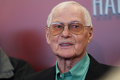 Премьера фильма \"Мой дед\" состоялась в Минске на юбилейном вечере Владимира Гостюхина