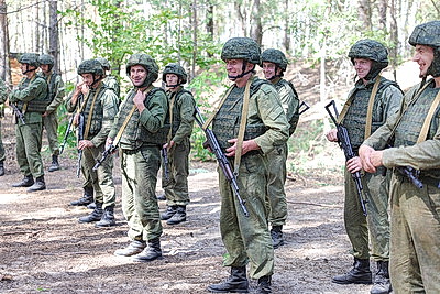 Призыв особого назначения. Какие навыки обретают нерадивые аграрии в армейских рядах