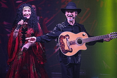 Сольный концерт коллектива \"Аллюр\" прошел на сцене Молодежного театра эстрады