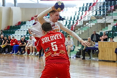 \"Мешков Брест\" и СКА победили на старте 1/2 финала чемпионата Беларуси по гандболу