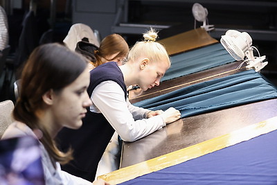 Представители монгольского бизнеса ознакомились с деятельностью ОАО \"Камволь\" и ПВТ
