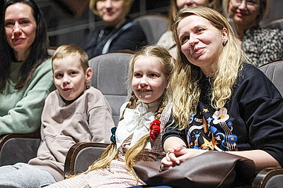 Место, где оживают куклы. Что ждет зрителей в Белорусском государственном театре кукол?