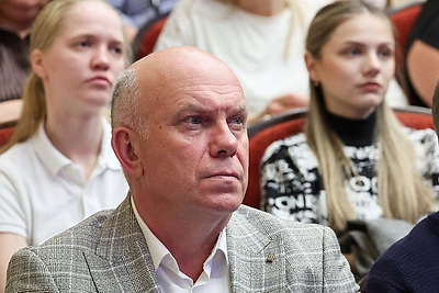 \"Такие встречи дают много полезной информации\". Богодель и Эйсмонт встретились с жителями Молодечно и Новополоцка