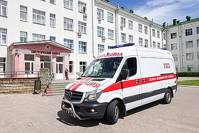 Тяжелораненого в ходе атаки дрона в Брянской области взрослого привезли в военный госпиталь в Минске