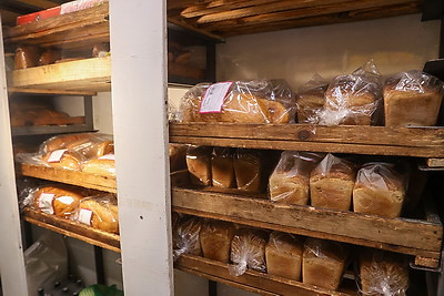 Русый о работе автолавок и сельмагов: люди должны иметь возможность купить все, что они хотят