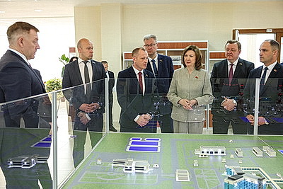 Кочанова посетила БелАЭС и ознакомилась с инфраструктурой Островца