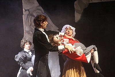 Самый длинный вечер в репертуаре. В Брестском театре кукол - премьера спектакля \"Дядюшкин сон\"