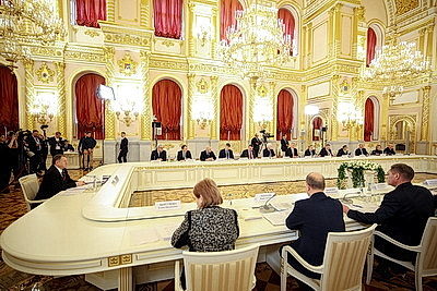 Лукашенко и Путин приняли участие в заседании Высшего госсовета Союзного государства