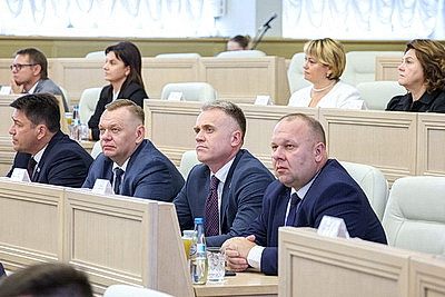 В Совете Республики вручили награды за организацию \"Поезда Памяти\" и Форума регионов Беларуси и России