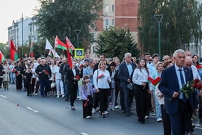 В Березе прошли автопробег, шествие и митинг в память о жертвах концлагеря \"Береза-Картузская\"