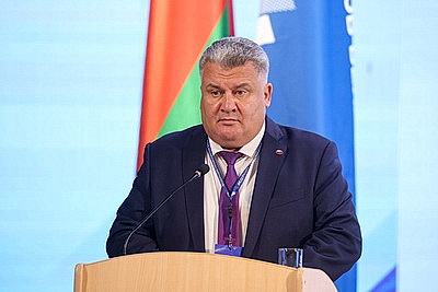 Справедливое преобразование рынка труда в условиях распространения цифровых технологий обсуждают в Минске