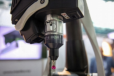 От огнезащитных материалов до роботов. В Минске представили передовые технологии в промышленности