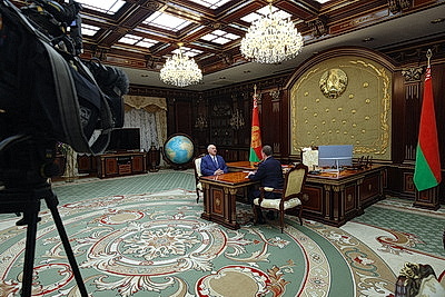 Лукашенко принял с докладом премьер-министра