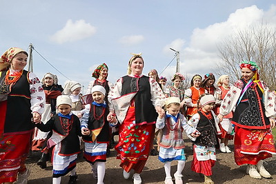 Сохранение традиций. Весенний обряд \"Ваджэнне Сулы\" в Гомельском районе