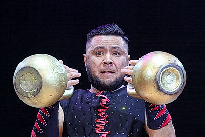 Праздничное представление для детей из пострадавших от аварии на ЧАЭС районов прошло в Белгосцирке