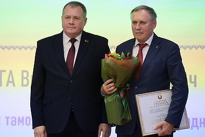 Храм образования и науки. Торжественное заседание Совета БГУ прошло по случаю 105-летия вуза