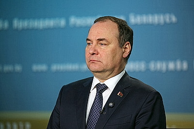 Лукашенко принял доклад Нацбанка, выступив за здоровую конкуренцию в решении важных для страны вопросов