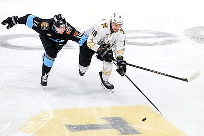 Форвард \"Динамо\" Шипачев набрал тысячный балл в карьере в КХЛ