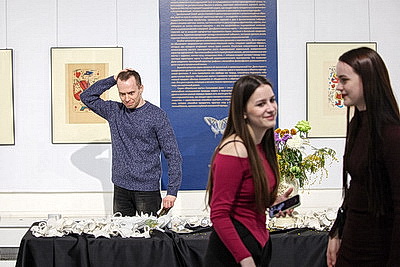 Более 200 уникальных работ Сальвадора Дали представлено на выставке во Дворце искусств в Минске