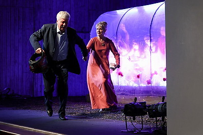 Спектакль \"Земля Эльзы\" прошел в Белорусском государственном молодежном театре