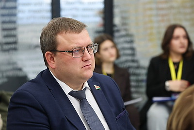 От идеи к реальному сектору: молодежь Минска представила 68 проектов на конкурс \"100 идей для Беларуси\"