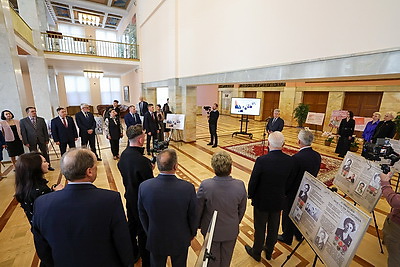 Выставка о 22 женщинах - Героях Соцтруда открылась в Палате представителей