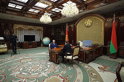 Лукашенко принял с докладом премьер-министра