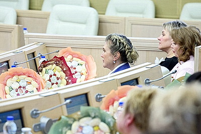 В Совете Республики прошла встреча с работницами ЖКХ