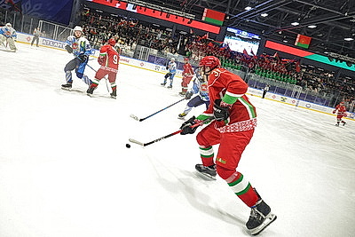 Команда Президента выиграла четвертый матч в РХЛ