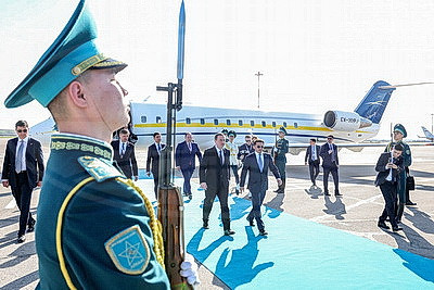 Турчин прибыл с рабочим визитом в Казахстан