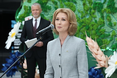 В съезде партии \"Белая Русь\" участвуют около 600 делегатов со всей страны