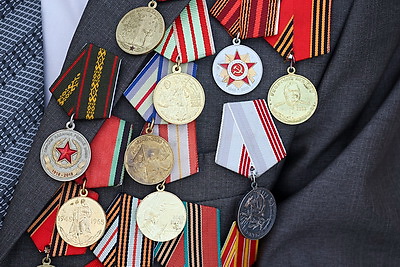 В музеи Гродно и Минска передали капсулы с посланием ветеранов ВОВ