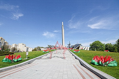 Города Беларуси украсили ко Дню Победы
