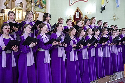 В Молодечно состоялся юбилейный фестиваль белорусской песни и поэзии