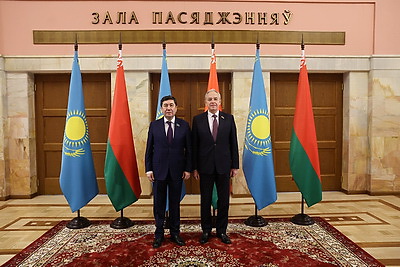 Сергеенко на встрече с делегацией Казахстана отметил роль парламентариев в продвижении объединительной повестки