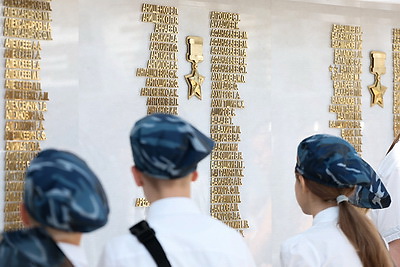 В музеи Гродно и Минска передали капсулы с посланием ветеранов ВОВ