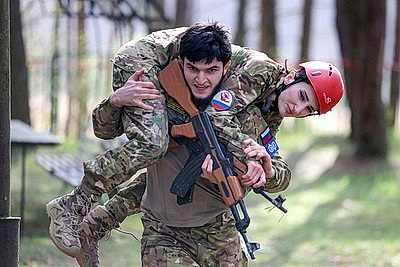 Более 120 студентов медицинских вузов Беларуси, России и Узбекистана объединил проект ГрГМУ \"Игры патриотов - 2026\"