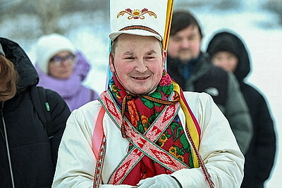 Деревня, где каждый мечтает стать \"царем\". Как в Семежево сохраняют уникальный обряд