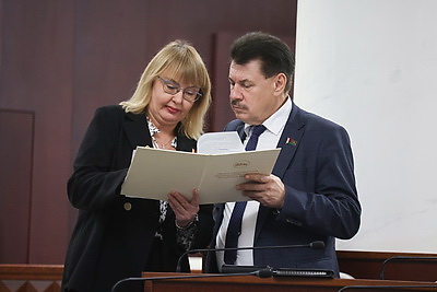 Законопроект о республиканском бюджете на 2027 год принят депутатами в первом чтении