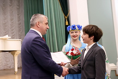 Харизматичные, творческие, амбициозные. Талантливую молодежь чествовали в Гомеле