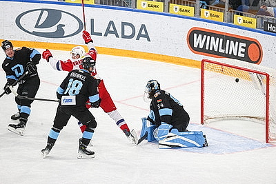 Минские динамовцы одержали волевую победу над \"Локомотивом\"