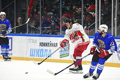 Команда Президента вышла вперед в финальной серии РХЛ