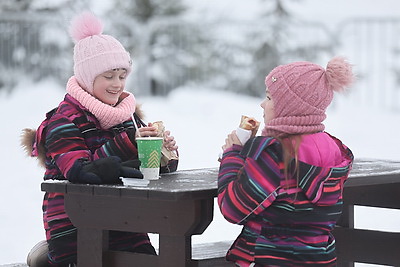 Горнолыжный спуск начал работать в парке \"Коробчицкий Олимп\" вблизи Гродно