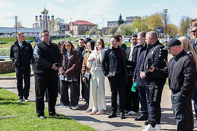 \"БлогБай. Маёвка\". Слет блогеров проходит в Лидском районе