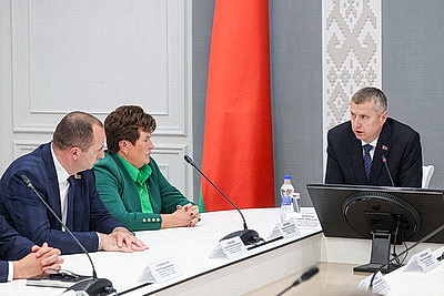 Нового помощника Президента - инспектора по Могилевской области представили в облисполкоме
