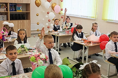 Комфортная, современная и с бассейном: новую школу на 1020 мест открыли в День знаний в Могилеве